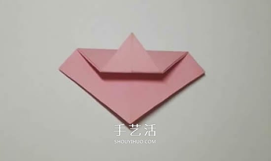 圣誕節(jié)折紙圣誕花圖解 平面圣誕花的折法步驟 -  itrip.net.cn