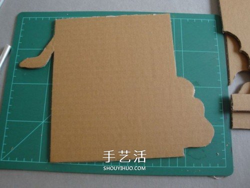 瓦楞紙制作創(chuàng)意相框 硬紙板廢物利用做相框 -  itrip.net.cn