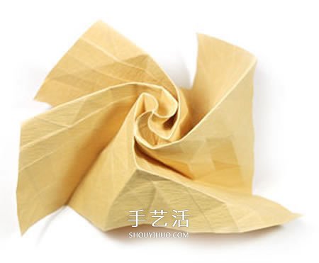 卷心玫瑰花的折紙步驟 手工卷心紙玫瑰的折法 -  itrip.net.cn