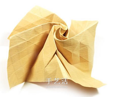 卷心玫瑰花的折紙步驟 手工卷心紙玫瑰的折法 -  itrip.net.cn