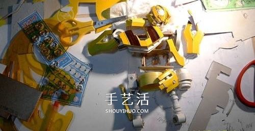 變形金剛大黃蜂模型 廢紙盒制作大黃蜂作品 -  itrip.net.cn