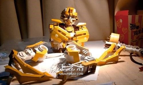 變形金剛大黃蜂模型 廢紙盒制作大黃蜂作品 -  itrip.net.cn
