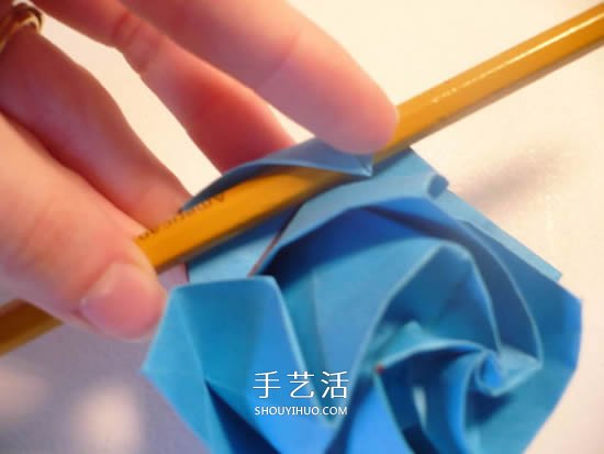 手工玫瑰花怎么疊圖解 玫瑰花折疊方法教程 -  itrip.net.cn