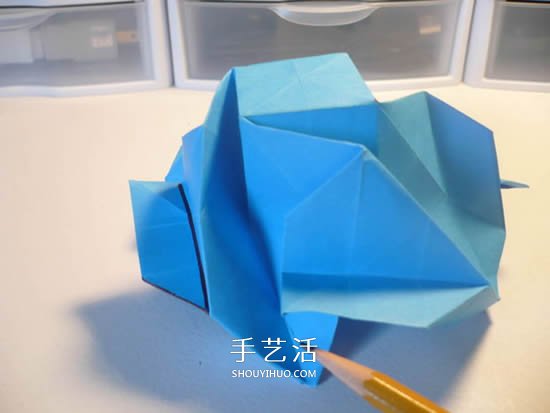 手工玫瑰花怎么疊圖解 玫瑰花折疊方法教程 -  itrip.net.cn