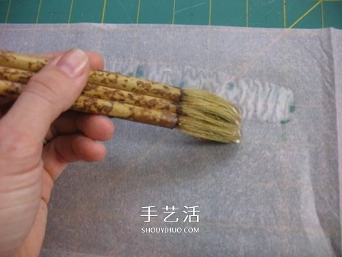 棉紙燈籠的簡單做法 兒童春節(jié)折疊燈籠教程 -  itrip.net.cn