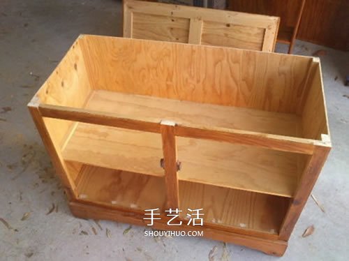 舊書(shū)柜改造鳥(niǎo)柜的過(guò)程 自制木頭鳥(niǎo)柜的方法 -  itrip.net.cn