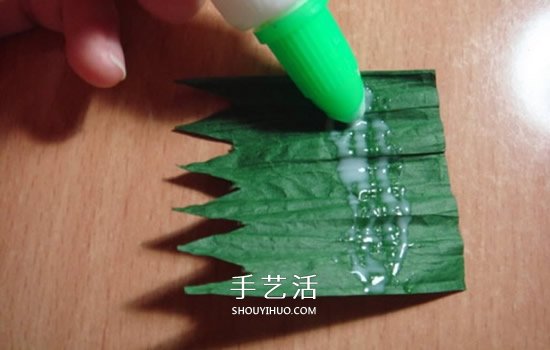 DIY紙?zhí)倜倒寤▓D解教程 紙?zhí)僦谱髅倒宓牟襟E -  itrip.net.cn