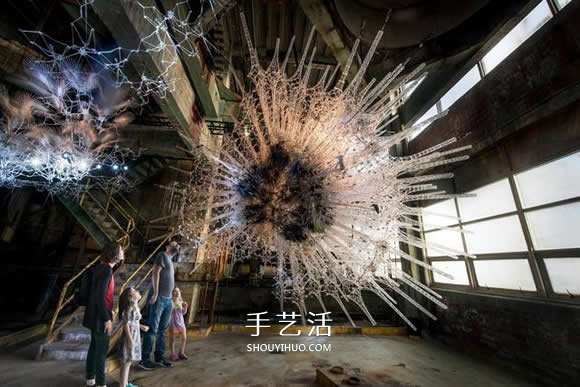 被凍結的魔法冰束 巨型亞克力仿雪花結晶裝置 -  itrip.net.cn