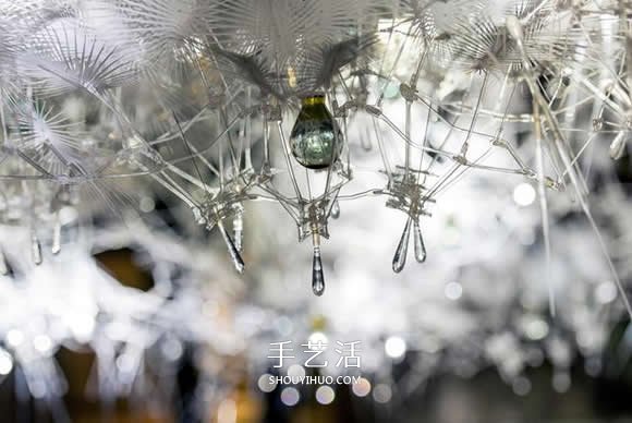 被凍結的魔法冰束 巨型亞克力仿雪花結晶裝置 -  itrip.net.cn
