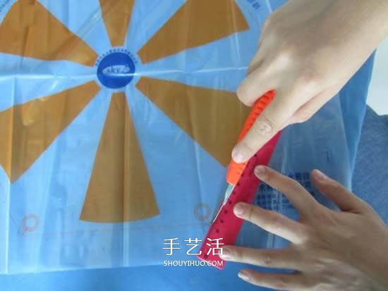 兒童降落傘的制作方法 自制簡易降落傘玩具圖解 -  itrip.net.cn