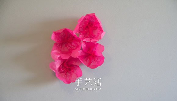 把春天藏在家中 用棉紙手工制作花朵裝飾墻壁 -  itrip.net.cn