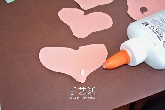 卡紙玫瑰花的做法圖解 簡單彩色紙玫瑰制作 -  itrip.net.cn