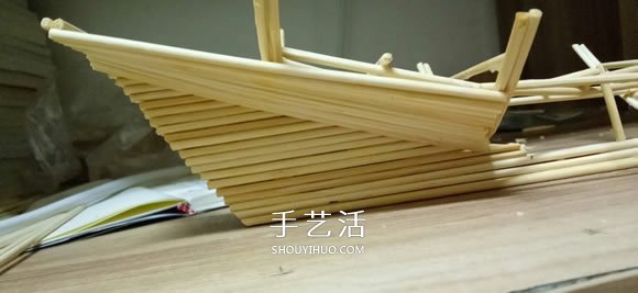 古代戰(zhàn)船模型手工制作 純以一次性筷子完成 -  itrip.net.cn