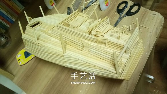 古代戰(zhàn)船模型手工制作 純以一次性筷子完成 -  itrip.net.cn