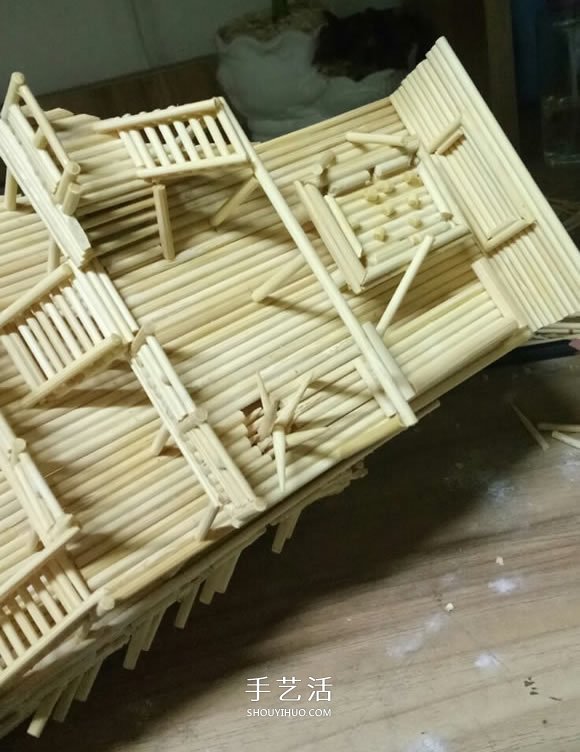古代戰(zhàn)船模型手工制作 純以一次性筷子完成 -  itrip.net.cn
