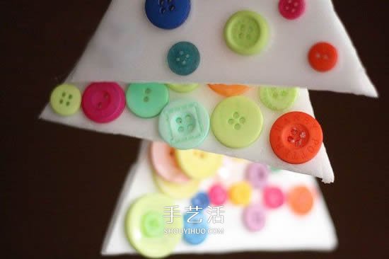 泡沫紙廢物利用做圣誕樹 紐扣圣誕樹掛飾DIY -  itrip.net.cn