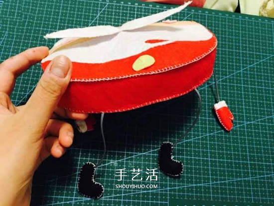 不織布制作圣誕老人包包 布藝卡通圣誕包做法 -  itrip.net.cn