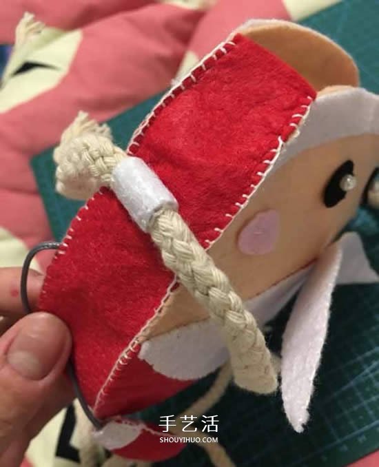 不織布制作圣誕老人包包 布藝卡通圣誕包做法 -  itrip.net.cn