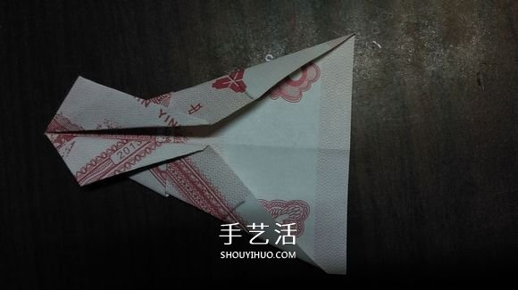 五瓣蓮的折紙方法圖解 紙幣折五瓣蓮的步驟 -  itrip.net.cn