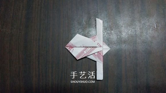 五瓣蓮的折紙方法圖解 紙幣折五瓣蓮的步驟 -  itrip.net.cn
