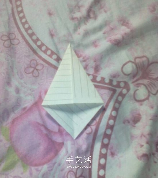 兒童手工折紙領(lǐng)帶折法 簡(jiǎn)單小領(lǐng)帶折疊方法 -  itrip.net.cn