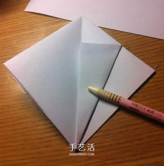 千紙鶴收納盒怎么折 折紙可做收納盒的千紙鶴 -  itrip.net.cn
