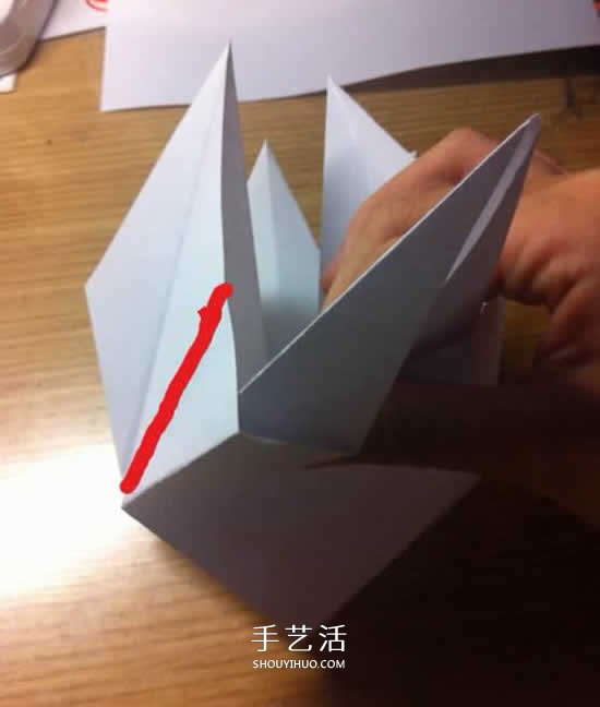 千紙鶴收納盒怎么折 折紙可做收納盒的千紙鶴 -  itrip.net.cn