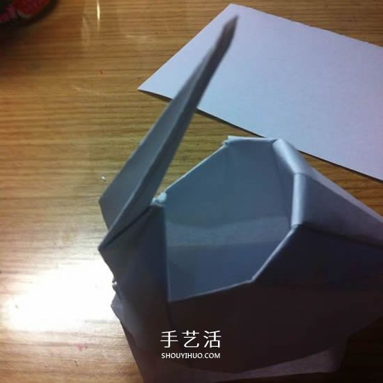 千紙鶴收納盒怎么折 折紙可做收納盒的千紙鶴 -  itrip.net.cn