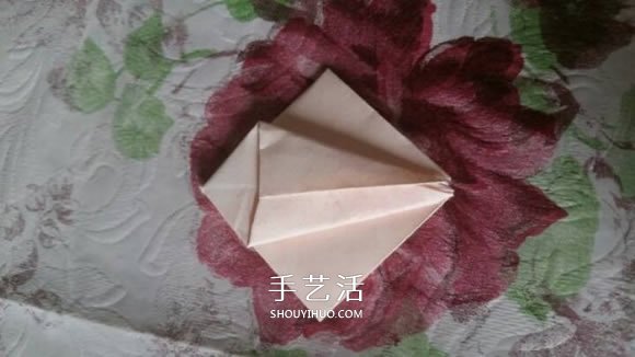 百合花的折法簡單易學(xué) 怎么折百合花的圖片 -  itrip.net.cn