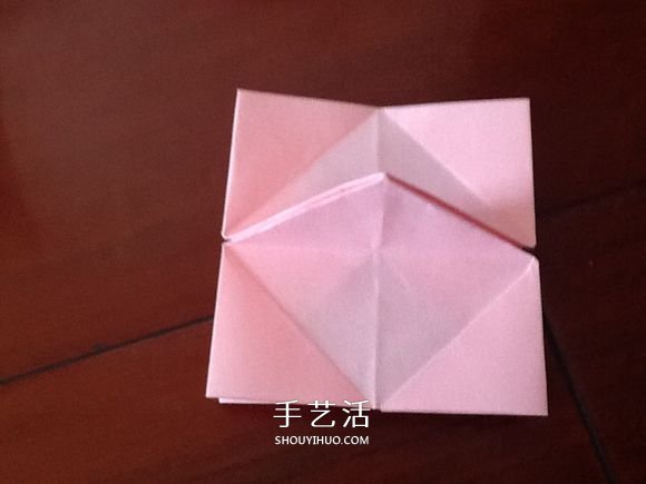 小清新旋轉(zhuǎn)玫瑰的折法 帶圖解和實拍步驟 -  itrip.net.cn