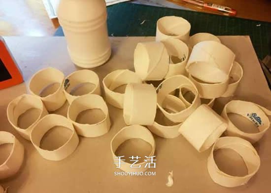 卷紙筒廢物利用 和紙花一起做漂亮圣誕花環(huán) -  itrip.net.cn