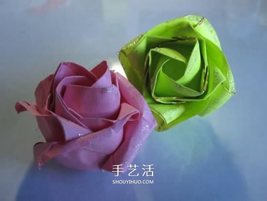 原創(chuàng)紙玫瑰花的折紙圖解 步驟過程非常詳細 -  itrip.net.cn