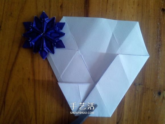 3D立體雪花的折紙圖解 復雜精美雪花的折法 -  itrip.net.cn