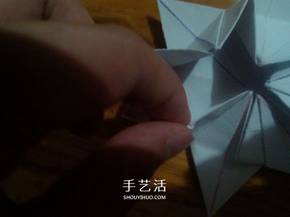 3D立體雪花的折紙圖解 復雜精美雪花的折法 -  itrip.net.cn