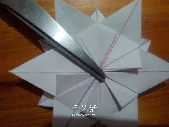 3D立體雪花的折紙圖解 復雜精美雪花的折法 -  itrip.net.cn