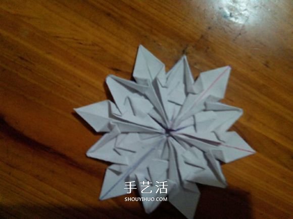 3D立體雪花的折紙圖解 復雜精美雪花的折法 -  itrip.net.cn