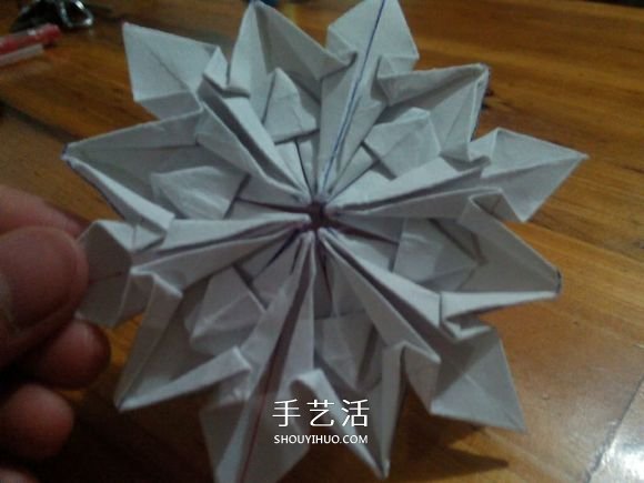 3D立體雪花的折紙圖解 復雜精美雪花的折法 -  itrip.net.cn