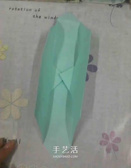 帶蓋方形包裝盒的折法 還包括盒蓋上的蝴蝶結(jié) -  itrip.net.cn