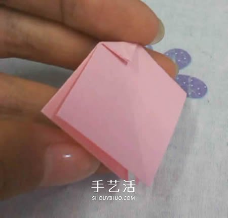 帶蓋方形包裝盒的折法 還包括盒蓋上的蝴蝶結(jié) -  itrip.net.cn