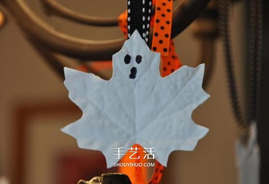 雞蛋托蝙蝠手工制作 簡(jiǎn)單做成可愛(ài)萬(wàn)圣節(jié)掛飾 -  itrip.net.cn