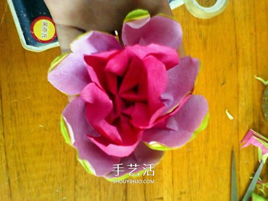 月季花的折法簡單易學(xué) 情人節(jié)月季花手工制作 -  itrip.net.cn