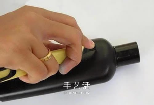 洗發(fā)水瓶/沐浴液瓶DIY 怪物風(fēng)格卡通筆筒制作 -  itrip.net.cn