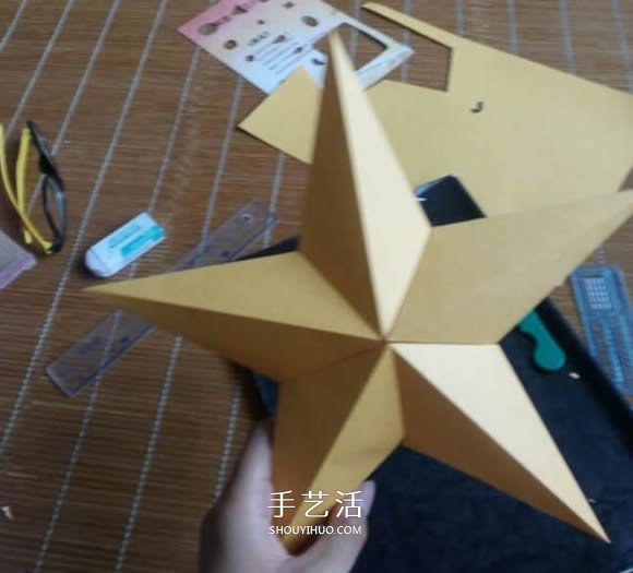 如何用卡紙做五角星 立體五角星的折法圖解 -  itrip.net.cn