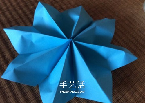 幼兒折紙花教程 最簡(jiǎn)單八瓣花的折法圖解 -  itrip.net.cn
