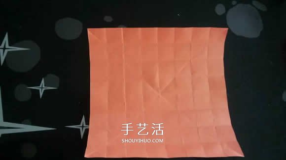 玫瑰紙盒的折法圖解 情人節(jié)玫瑰禮品盒折紙 -  itrip.net.cn