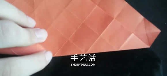 玫瑰紙盒的折法圖解 情人節(jié)玫瑰禮品盒折紙 -  itrip.net.cn