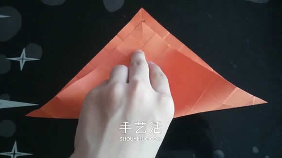 玫瑰紙盒的折法圖解 情人節(jié)玫瑰禮品盒折紙 -  itrip.net.cn