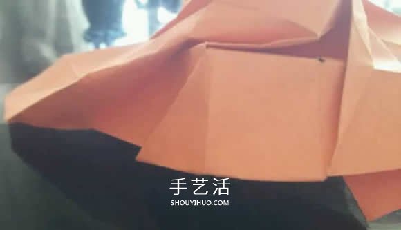 玫瑰紙盒的折法圖解 情人節(jié)玫瑰禮品盒折紙 -  itrip.net.cn