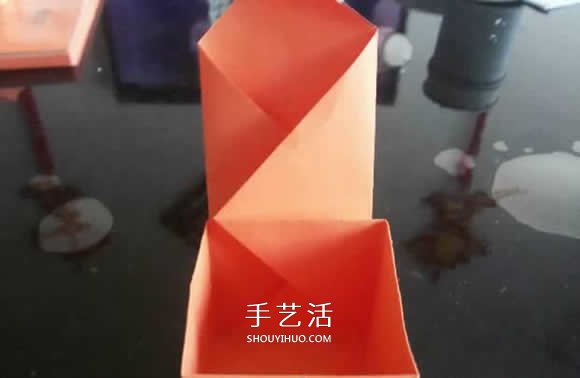 玫瑰紙盒的折法圖解 情人節(jié)玫瑰禮品盒折紙 -  itrip.net.cn