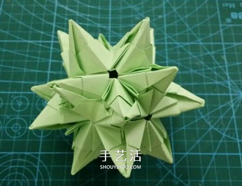 怎么折紙星星花球圖解 發(fā)射光芒立體星星的折法 -  itrip.net.cn